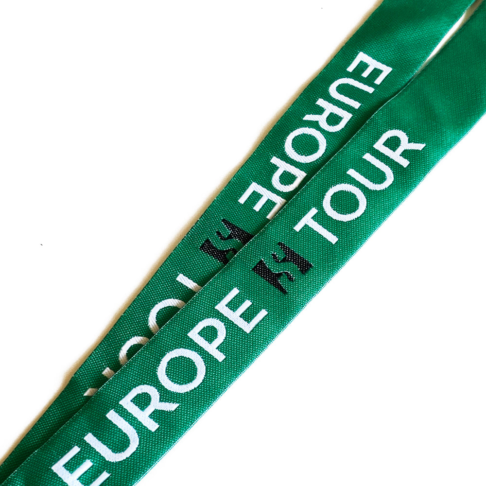 
            
                Cargar imagen en el visor de la galería, Llavero de tela tipo lanyard SIX2SIX Europe Tour Verde
            
        